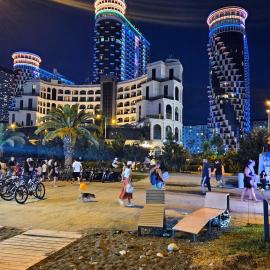 BlackSea Stay Batumi、Itʼkhvisiのホテル