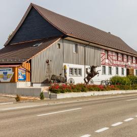 Motel Steighof, hotel v destinaci Brütten