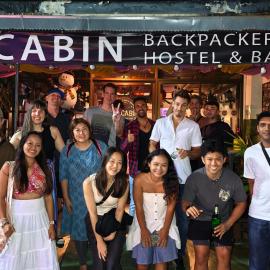 The Cabin Backpackers Hostel & Bar, hotel in Chiang Mai