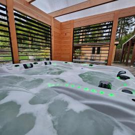 Artz of Nature, hotel Emmenben