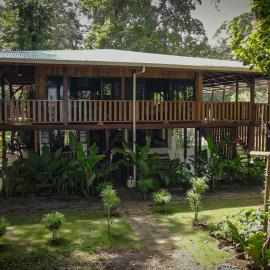 Casa Shec- An Oceanfront Jungle Retreat, hotel in Drake