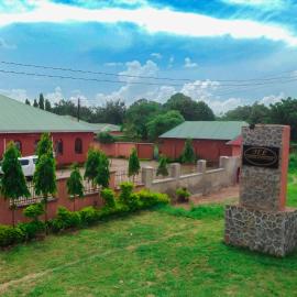 Thunzi Executive Lodge, khách sạn ở Liwonde