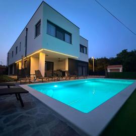 Villa ARIA - Istria - Private Heated Pool, Sauna & Jacuzzi