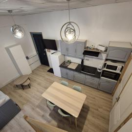 Appartement 4-6 personnes plein centre, hotel em La Bourboule