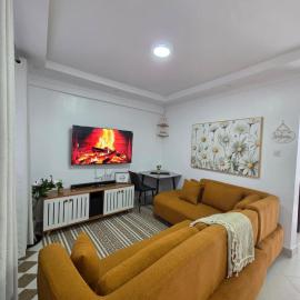 Jay Homes -Ultra Modern Naivegas Apartments