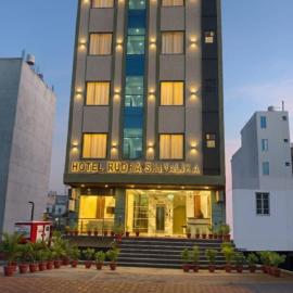 Hotel Rudra Shivalika – hotel w mieście Dżajpur
