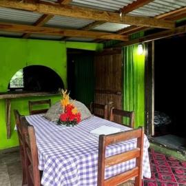 Ruci & Mali's Homestay, hotell i Namara