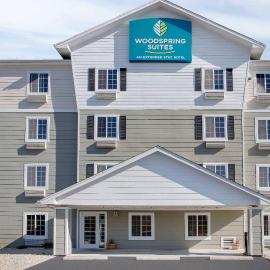 WoodSpring Suites Colonial Heights Fort Lee, hotel di Colonial Heights