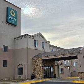 Quality Inn Kansas City International Airport, hotel in Kansas City