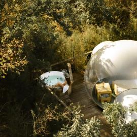 Bulle transparente, hotel in Champfromier