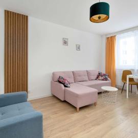 Stylish Studio with an Ideal Location Close to the Beach by Noclegi Renters