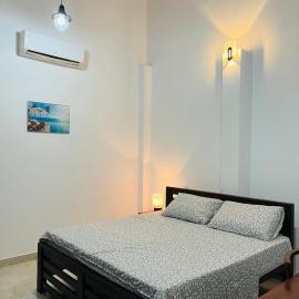 Manthraa Holiday Apartment, Hotel in Rathgama