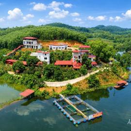 Sen Homestay, hotel in Hạ Hoa