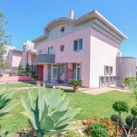 Villa Rosanna, hotel i Capoterra