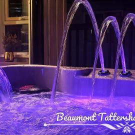 Beaumont Tattershall Lakes Escape - Lakeside lodge caravan with the fishing peg LUXURY HOT TUB, hotel a Tattershall