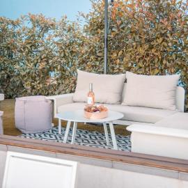 Duplex Sea View Near Monaco AC & Parking, hotel in Roquebrune-Cap-Martin