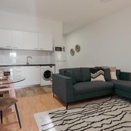 Modern studio near Metro, hotel in Senhora da Hora
