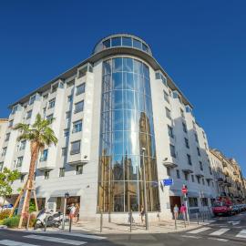 Goldstar Apartments & Suites, hotell Nice’is