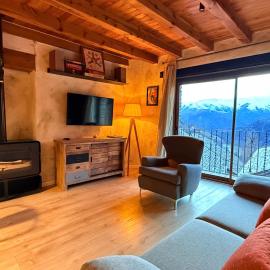 Casa Sinera - L'Amfitriona, hotel in Roní