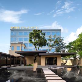 Atour Hotel Taizhou Linhai Renmin Road Taizhou Prefecture, viešbutis mieste Linhai