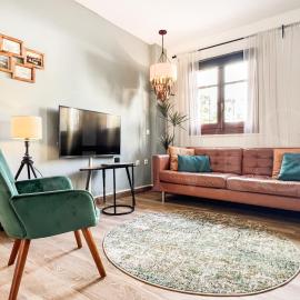 Spacious apartment next to Plaza de la Merced by REMS