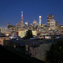 Charming 2BR Cottage with Bay and City Views-Gated Luxury Private Place, hotel in San Francisco
