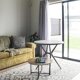 Flat in Security Estate - Zomerwind Apartments, hotel in Oakdale