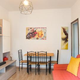 Tana del Manzoni, Hotel in Barzio