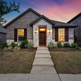 3BR Aubrey Crews Insurance Relocation, ξενοδοχείο σε Krugerville