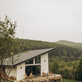 Гірські будиночки, hotel a Zhdenievo