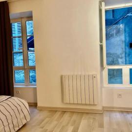 City centre appartement en colocation, hotel in Chambéry