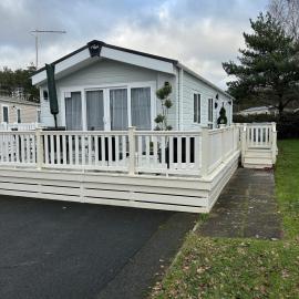 Tulip 10, Oakdene Forest Park , passes included, Hotel in Saint Leonards
