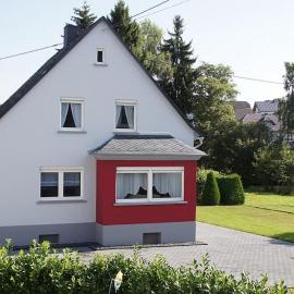 Ferienhaus am Flaumbach, hotel in Blankenrath