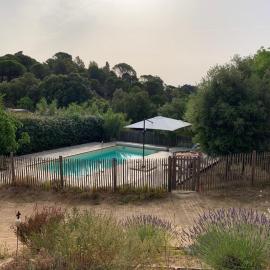 Les Joncas gite et ou chambres d hôtes, hotel a Mourèze