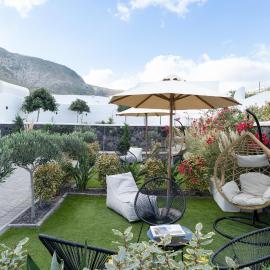 SN Santorini Apartments, viešbutis mieste Kamarijas