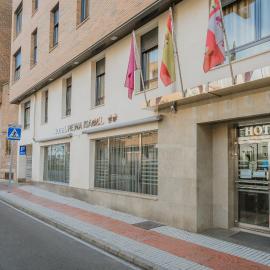 Hotel Reina Isabel, hotel in Medina del Campo