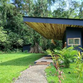 Casa Zenaida, elegant refuge between sea and jungle, hotel in Cahuita