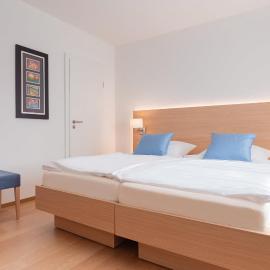 Hotel Gästehaus Hirsch, hotel in Remseck am Neckar