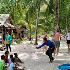 Or Mandira Homestay、Pulau Penemuのホテル