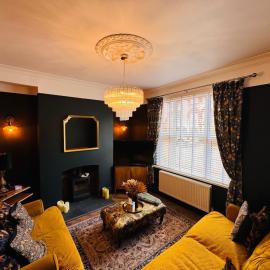 Spacious 3 bedroom house - Brecon Beacons - HERITAGE TOWN: Blaenavon şehrinde bir otel