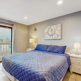 Sea Treasures Inn #208, hotel i Rockaway Beach