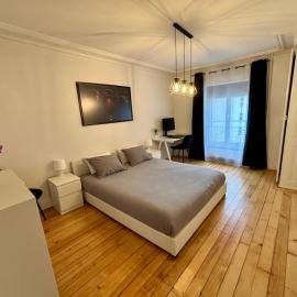 4 bedrooms appartement city center of Geneva, 125 m2 , Private parking