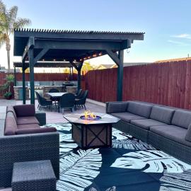 2 Masters, Newly renovated with new furnishings - 4BR 3BA
