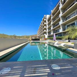 Marea Sabina Luxury Ocean View & Amenities