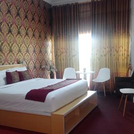 Lotus Hotel, hotel u gradu 'Sumbawa Besar'