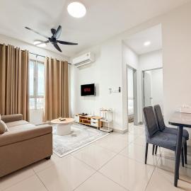 Mountain City View 3BR Condo with Swimming Pool & Free WiFi Netflix, hotell i Kuala Lumpur