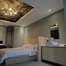 Hotel Vin, khách sạn ở Changwon