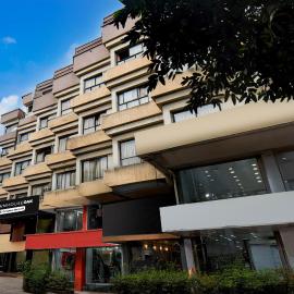 Townhouse Oak Sinhgad Road Crossway Formerly Popular Hotel, hotel a Pune