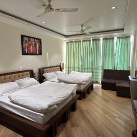 Hotel Buransh