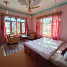 Inayat hotel